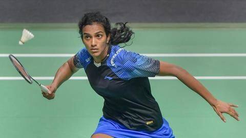 Sindhu alive in the tourney, Saina's horrible run continues Sindhu alive in the tourney, Saina's horrible run continues