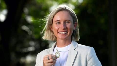 Smith and Mooney win Australia's 'Player of the Year' awards Smith and Mooney win Australia's 'Player of the Year' awards