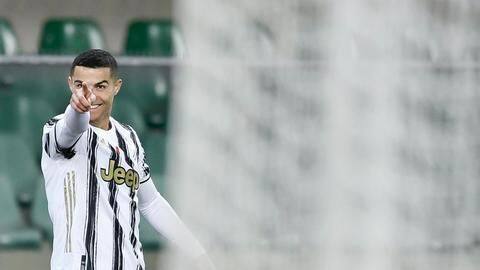 Serie A: Cristiano Ronaldo scripts these records against Verona Serie A: Cristiano Ronaldo scripts these records against Verona
