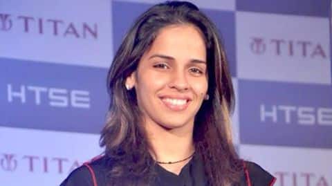 Saina, Sindhu reach Hong Kong Open quarter-finals Saina, Sindhu reach Hong Kong Open quarter-finals