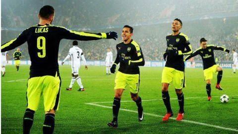 Arsenal, Barca, Napoli, Atletico top respective groups Arsenal, Barca, Napoli, Atletico top respective groups