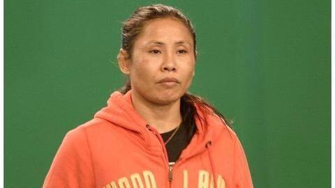 Boxer Sarita Devi turns professional Boxer Sarita Devi turns professional