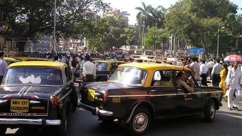 Rs.1000 fine for parking on roads Rs.1000 fine for parking on roads