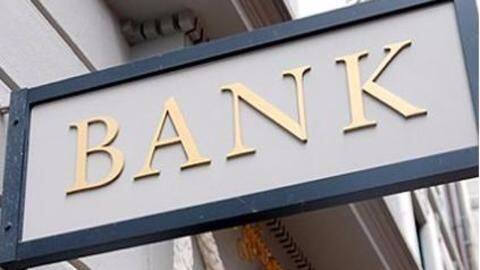 Banks accused of helping bullion traders Banks accused of helping bullion traders
