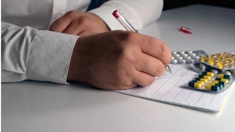 UP: Nursing home with unqualified doctors sealed in Shamli UP: Nursing home with unqualified doctors sealed in Shamli