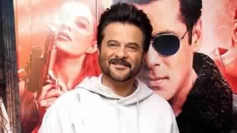 35-years in industry and Anil Kapoor still can't handle stardom 35-years in industry and Anil Kapoor still can't handle stardom