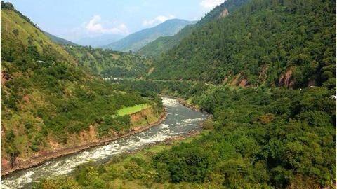 J&K: 23-year-old Pakistani man arrested along LoC in Poonch J&K: 23-year-old Pakistani man arrested along LoC in Poonch