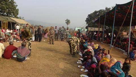 CRPF jawans light up the lives of Jharkhand villagers, literally! CRPF jawans light up the lives of Jharkhand villagers, literally!