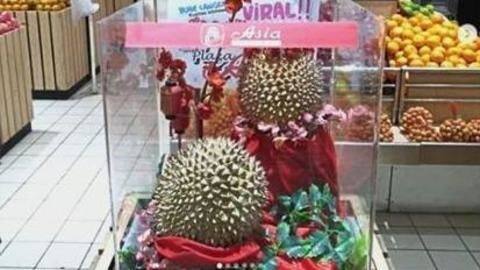 Fruit's price is over three times Indonesia's average monthly income Fruit's price is over three times Indonesia's average monthly income