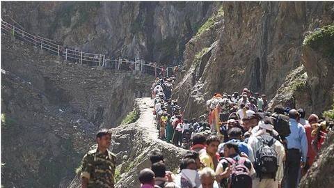 CRPF opens help-desk for Amarnath pilgrims at Jammu-Tawi station CRPF opens help-desk for Amarnath pilgrims at Jammu-Tawi station