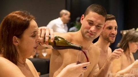 Paris' first and only nude restaurant shuts down, naturists upset Paris' first and only nude restaurant shuts down, naturists upset