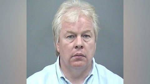 Fraudster flees UK asking flying-instructor to drop him to France Fraudster flees UK asking flying-instructor to drop him to France