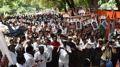 Bharat Bandh: 58 Congress activists taken into custody in Jharkhand Bharat Bandh: 58 Congress activists taken into custody in Jharkhand