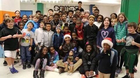 Obama keeping up with tradition, surprised kids last year too Obama keeping up with tradition, surprised kids last year too