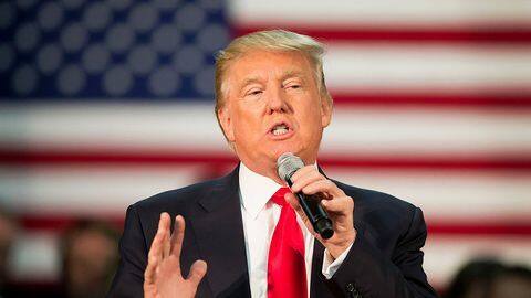 Trump says journalists should be fearless of being violently attacked Trump says journalists should be fearless of being violently attacked