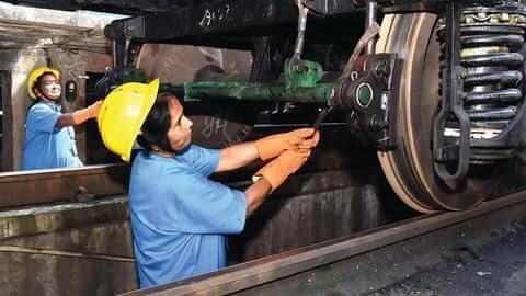 Northern Railway's women workers demand apron over uniform Northern Railway's women workers demand apron over uniform