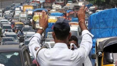 Mumbaikars can now report traffic offenses using this app Mumbaikars can now report traffic offenses using this app