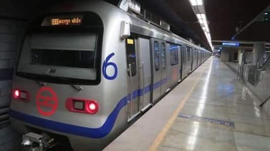 Services affected on DMRC-Violet Line due to snag