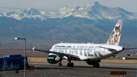 Airplane engine falls apart mid-flight; passengers offered complimentary breakfast Airplane engine falls apart mid-flight; passengers offered complimentary breakfast