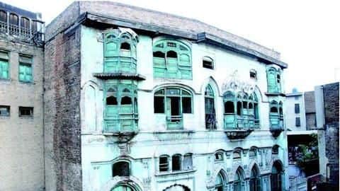 Pakistan to convert Rishi Kapoor's ancestral Peshawar house into museum Pakistan to convert Rishi Kapoor's ancestral Peshawar house into museum