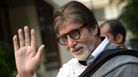 Amitabh to start filming for Nagraj Manjule's 'Jhund' in November Amitabh to start filming for Nagraj Manjule's 'Jhund' in November