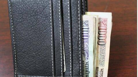 Cabinet approves 2% hike in DA; to benefit 1.1cr employees Cabinet approves 2% hike in DA; to benefit 1.1cr employees