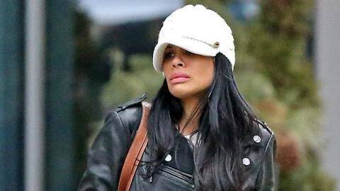 Stripper-turned-manager gave lap-dance to doctor to prescribe addictive painkiller Stripper-turned-manager gave lap-dance to doctor to prescribe addictive painkiller