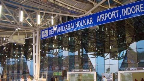 MP: COVID-19 positive passenger stopped from boarding Dubai-bound flight MP: COVID-19 positive passenger stopped from boarding Dubai-bound flight