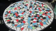 Transform broken ceramics into garden mosaics: We tell you how