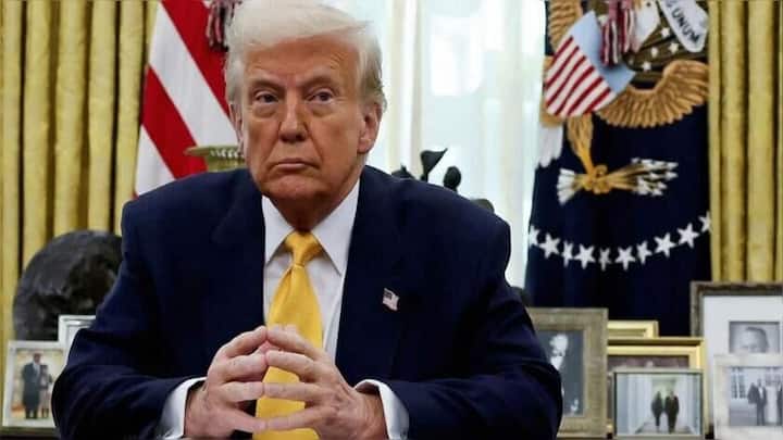 Trump extends Iran ceasefire but says blockade will remain