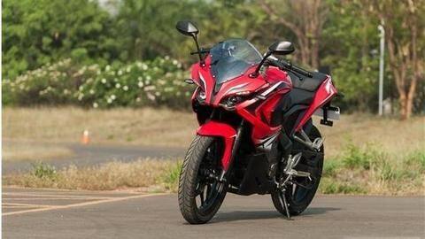 Bajaj Pulsar RS 200: On the road Bajaj Pulsar RS 200: On the road