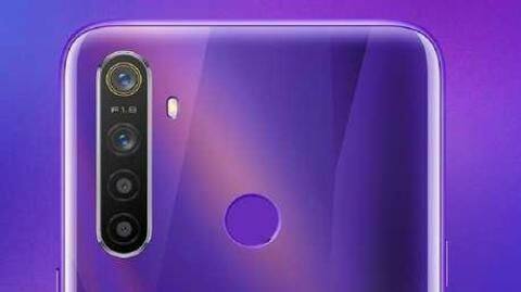 For the shutterbugs and selfie lovers For the shutterbugs and selfie lovers