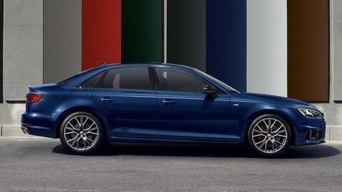 First, let's take a look at the 2019 Audi A4 First, let's take a look at the 2019 Audi A4