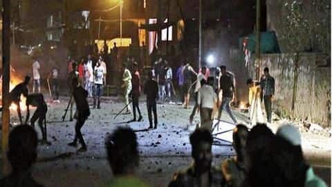 UP: One killed, six injured in communal clashes in Muzaffarnagar UP: One killed, six injured in communal clashes in Muzaffarnagar
