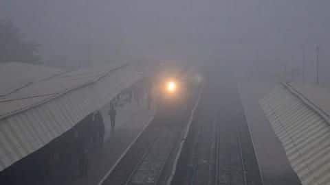 Delhi: Foggy morning delays 14 trains by roughly 2 hours Delhi: Foggy morning delays 14 trains by roughly 2 hours