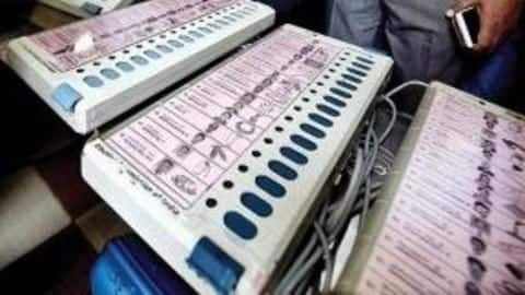 #MPPolls: 745 EVMs, VVPAT machines replaced; Cong complains to CEC #MPPolls: 745 EVMs, VVPAT machines replaced; Cong complains to CEC