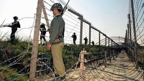 BAT attack foiled along LoC, two 'likely Pakistani soldiers' killed BAT attack foiled along LoC, two 'likely Pakistani soldiers' killed