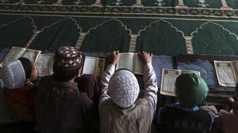 Islamic seminaries in campus have 70 teachers, 600 students: Ministry Islamic seminaries in campus have 70 teachers, 600 students: Ministry