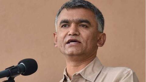 Kannadigas to get priority in private-sector-jobs in C, D categories Kannadigas to get priority in private-sector-jobs in C, D categories