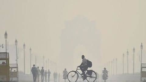 Delhi's air quality deteriorates, slips to 'very poor' category Delhi's air quality deteriorates, slips to 'very poor' category
