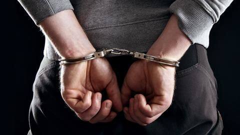 Maharashtra ATS arrests 9 for alleged links with ISIS Maharashtra ATS arrests 9 for alleged links with ISIS