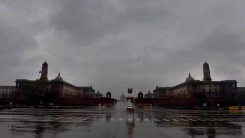 Delhi's air-quality remains 'severe', mild rain adds to pollution woes Delhi's air-quality remains 'severe', mild rain adds to pollution woes