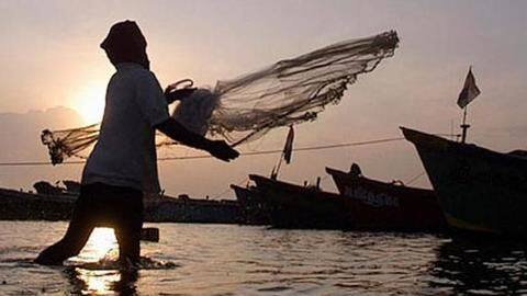 18 Indian fishermen arrested for poaching in Sri Lankan waters 18 Indian fishermen arrested for poaching in Sri Lankan waters