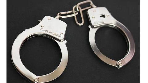 Uttar Pradesh STF arrests gang of highway dacoits in Noida Uttar Pradesh STF arrests gang of highway dacoits in Noida