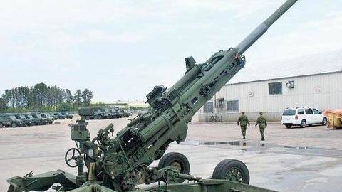 OFB to manufacture 114 India's first-ever long-range artillery gun 'Dhanush' OFB to manufacture 114 India's first-ever long-range artillery gun 'Dhanush'