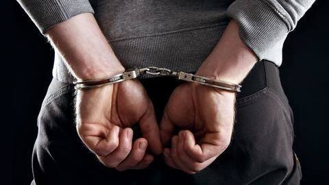 Noida police busts fake call center duping US citizens Noida police busts fake call center duping US citizens