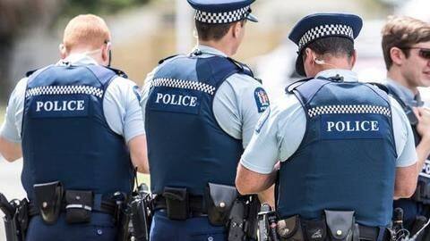 Do not visit mosques 'anywhere in NZ,' police warn Muslims Do not visit mosques 'anywhere in NZ,' police warn Muslims