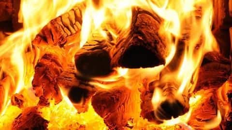 Close windows, avoid walks, burning candles and wood: SAFAR Close windows, avoid walks, burning candles and wood: SAFAR