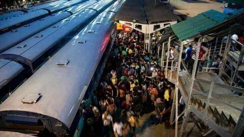 Santragachi stampede: Four-member committee formed to probe station stampede Santragachi stampede: Four-member committee formed to probe station stampede