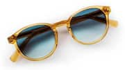 Every fashion lover needs these retro sunglasses  